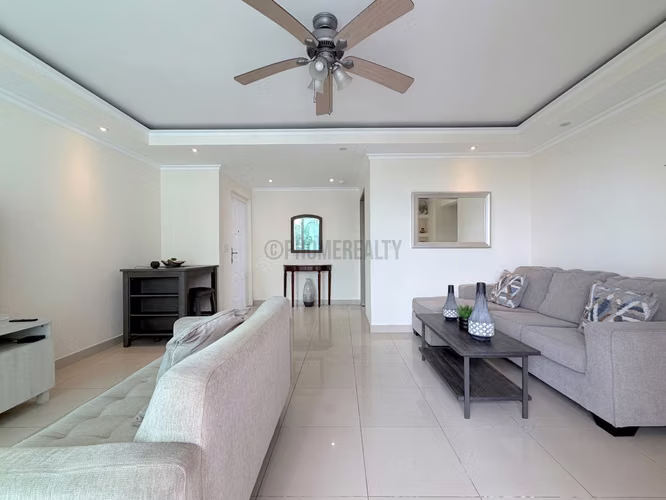 Apartamento Amoblado de 2 Recámaras en Venta en Dos Mares – 95 m² con Dos Estacionamientos
