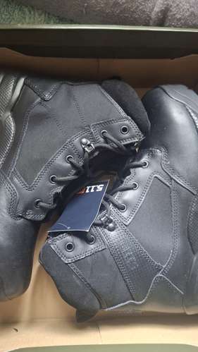 Tactic boots 5.11 Negotiable