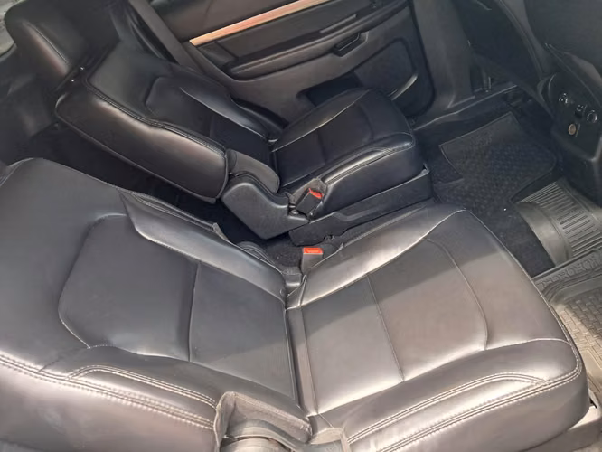 Ford Explorer 2019 EXCELENTE ESTADO  - Imagen 2