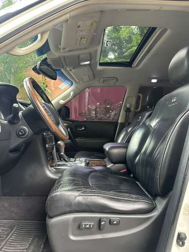 INFINITI QX56 2011 $6.900