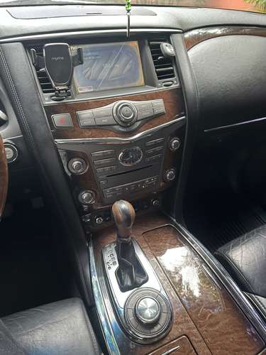 INFINITI QX56 2011 $6.900