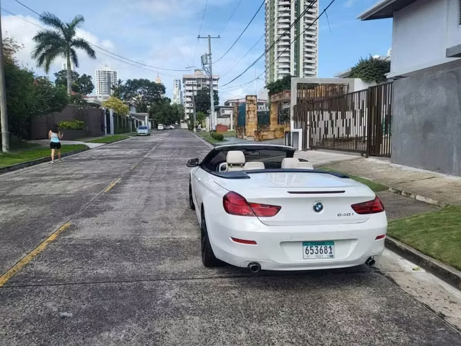 BMW 640 Descapotable 2011 BAJO KILOMETRAJE  - Imagen 8
