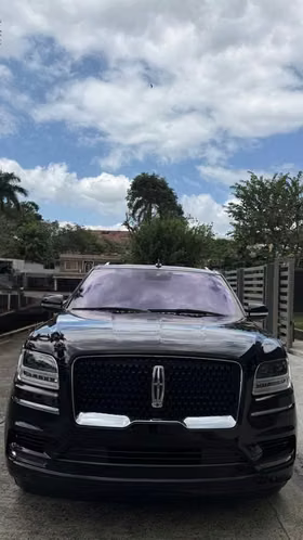 Lincoln Navigator L 2020 IMPECABLE  - Imagen 3