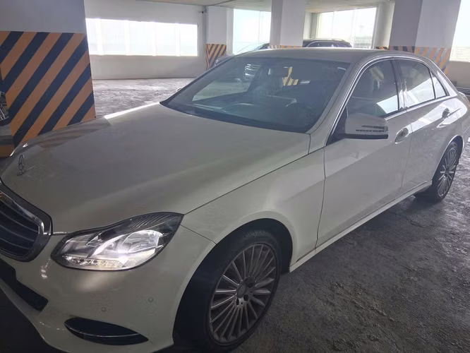 Mercedes Benz E200 Del 2014 BAJO KILOMETRAJE  - Imagen 14