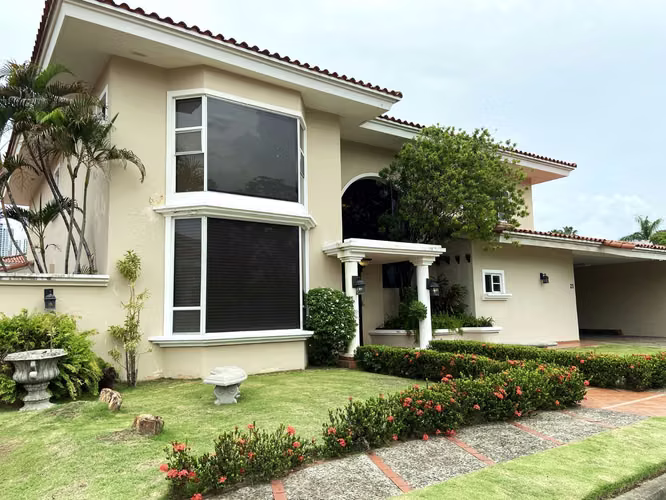 272200. Se alquila increible casa con 6 recámaras, 1.259m terreno, piscina - Imagen 6