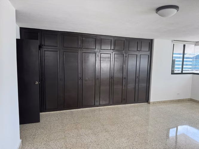 Encantador Apartamento PH Florida Obarrio Bella Vista  - Vacío - Imagen 10