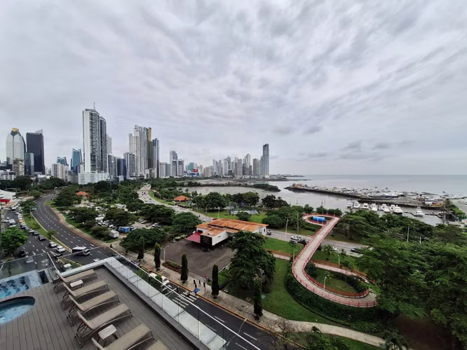 VENTA APARTAMENTO PH YACHT CLUB, AV BALBOA - Imagen 3