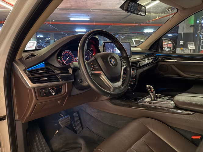 BMW X5 xDRIVE35d 2017 - Imagen 10
