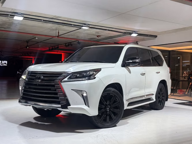 LEXUS LX 570 - Imagen 2
