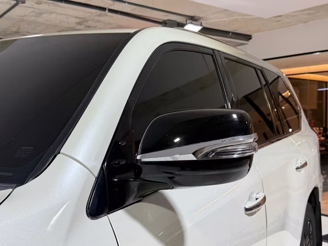 LEXUS LX 570 - Imagen 5
