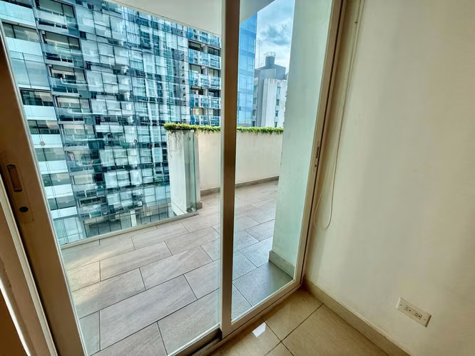 Alquiler de Apartamento en Bella Vista - Imagen 7