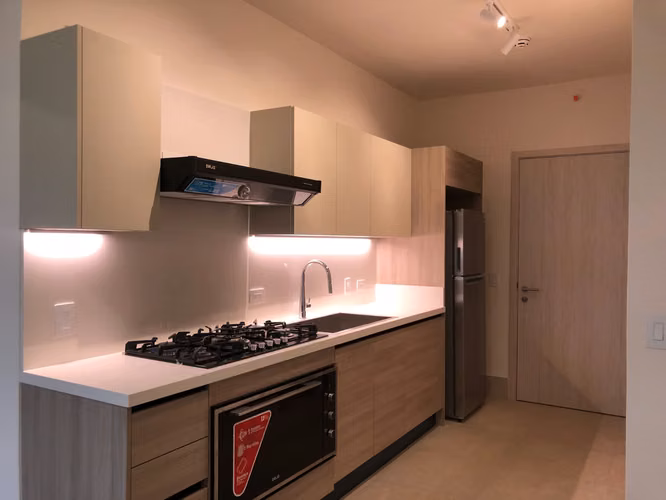 ALQUILER DE APARTAMENTO AMOBLADO EN OCEAN HOUSE 1 REC JP - Imagen 5