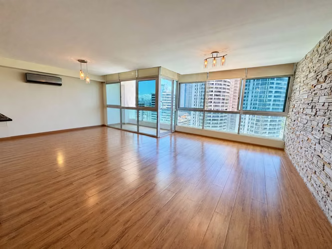 Bayfront Tower · 98 m² · 1 Habitación · Vista a la Bahía
