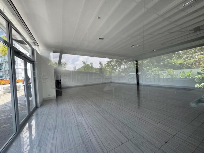 SE VENDE APARTAMENTO EN ALTOS DE PANAMA LA27-435