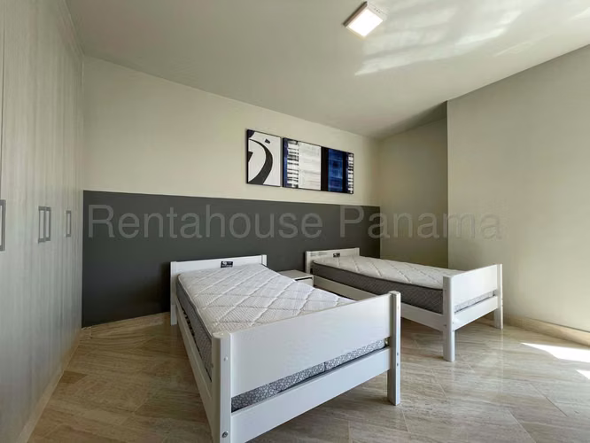 SE VENDE APARTAMENTO EN COSTA DEL ESTE LA27-2372