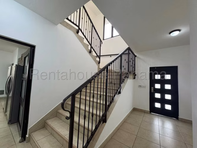 Venta de Casa en Clayton 27PPM1527 - Imagen 6
