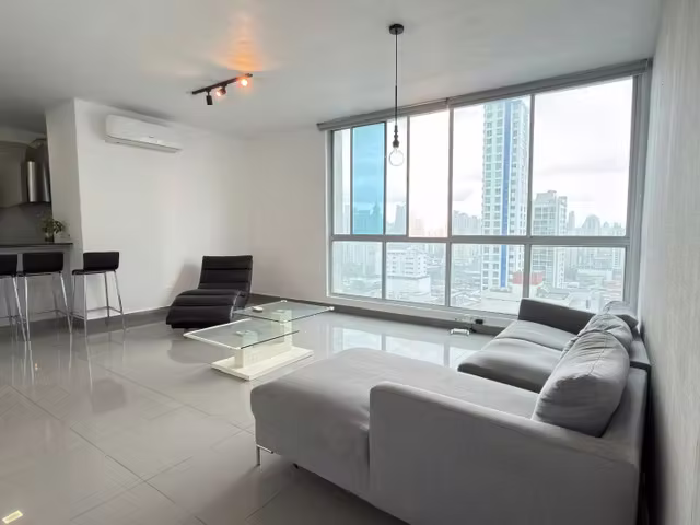 Alquilo apartamento en San Francisco, 2 recamaras, Semi-amoblado, 95m2.