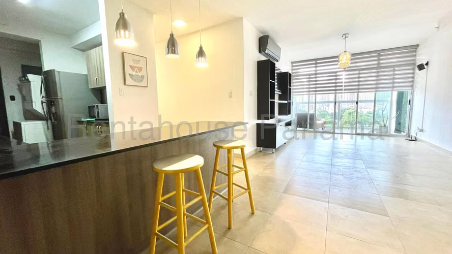 SE ALQUILA APARTAMENTO EN SAN FRANCISCO MDV27-2333