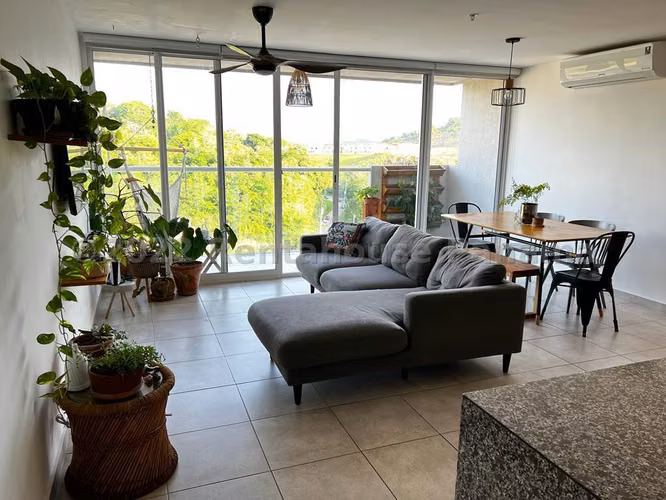 SE VENDE APARTAMENTO EN BRISAS DEL GOLF MDV27-2346 - Imagen 2