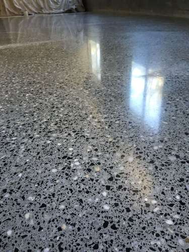 General remodeling and construction - Imagen 16