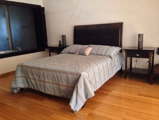 ALQUILO APARTAMENTO EN CLAYTON, EMBASSY CLUB, 1 RECAMARA, AMOBLADO, 180M2.