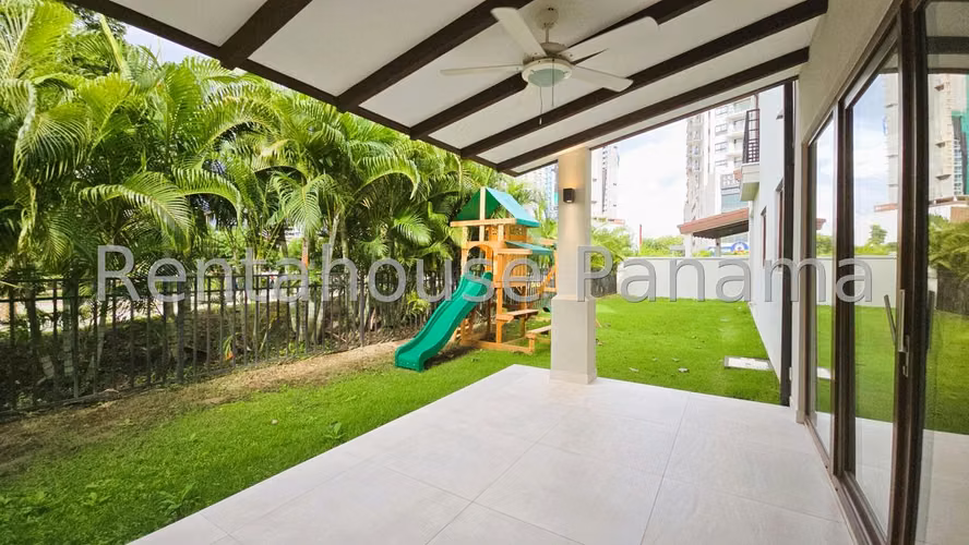 Alquiler Casa 3 Recamaras 318 m2 Santa Maria Country Club - ALYC 27-1978 - Imagen 3