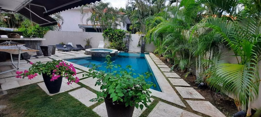 Venta de Casa en Costa del Este, Residencial Costa de las Perlas  22LGG8044