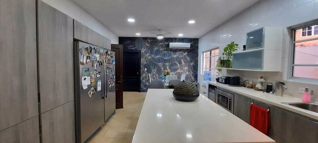 Venta de Casa en Costa del Este, Residencial Costa de las Perlas  22LGG8044