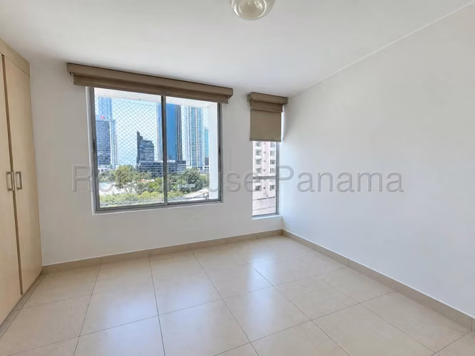 Alquiler Apartamento 3 Recamaras 135 m2 en PH Costa View, Costa del Este - ALYC 27-2132
