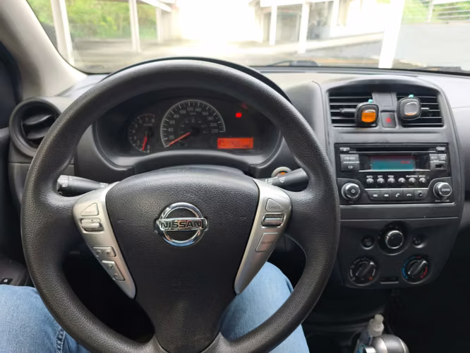 Nissan Versa 2017 - Imagen 6