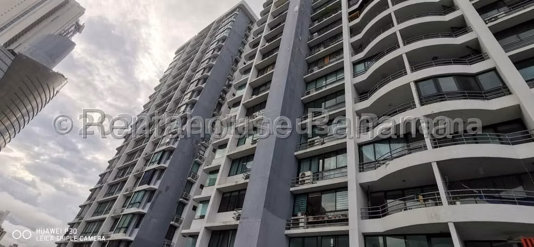 Alquiler Apartamento 3 Recamaras Remodelado 130 m2 en Paitilla - ALYC 27-2298
