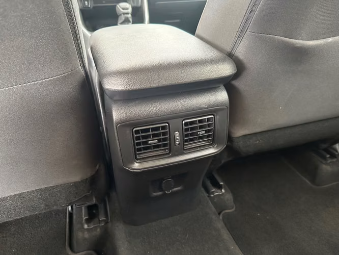 Toyota RAV4 2025