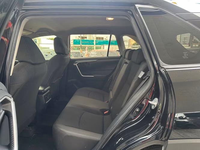 Toyota RAV4 2025