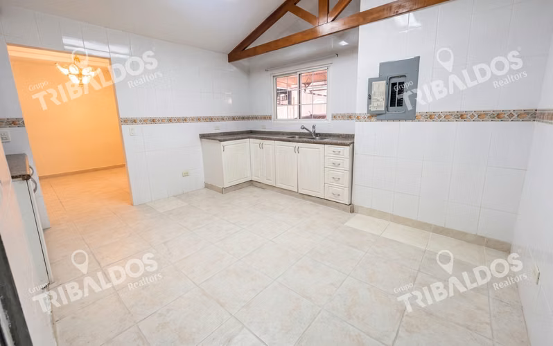 Venta o Alquiler de Casa en Campo Lindbergh