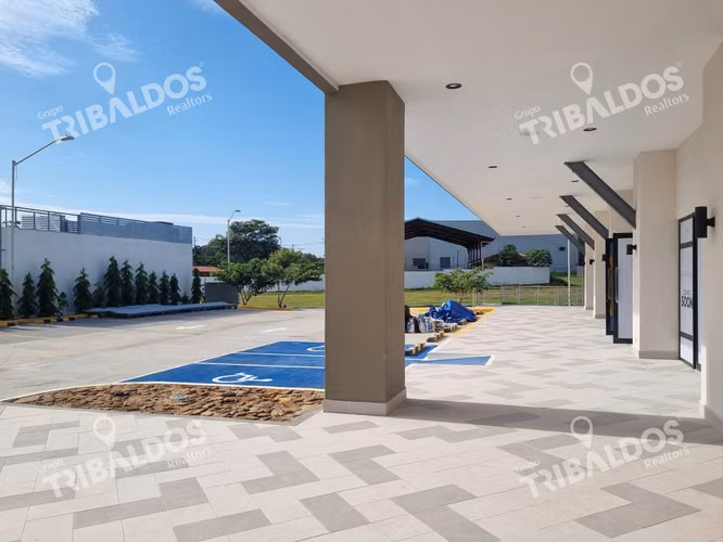 Alquiler de Locales Comerciales en Mi Plaza Coronado - Imagen 4