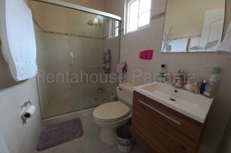 Venta de Casa en Brisas Del Golf Villa Alta ANL