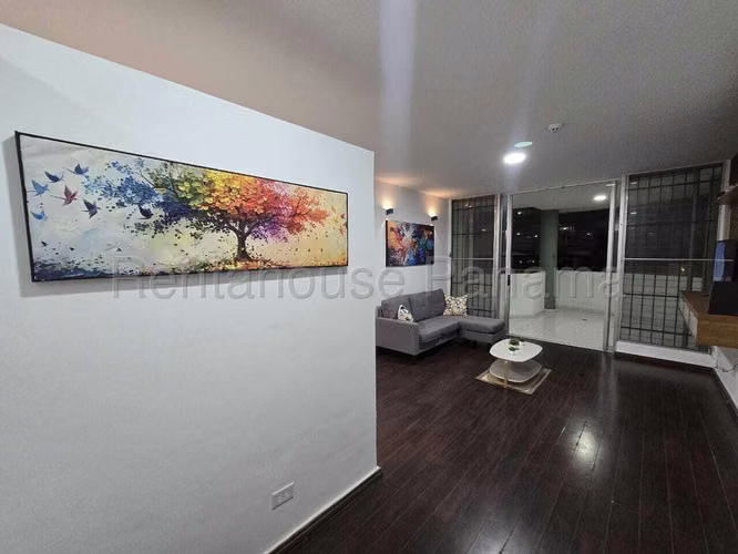 Alquiler de Apartamento en San Francisco Ph Deveaux CCO