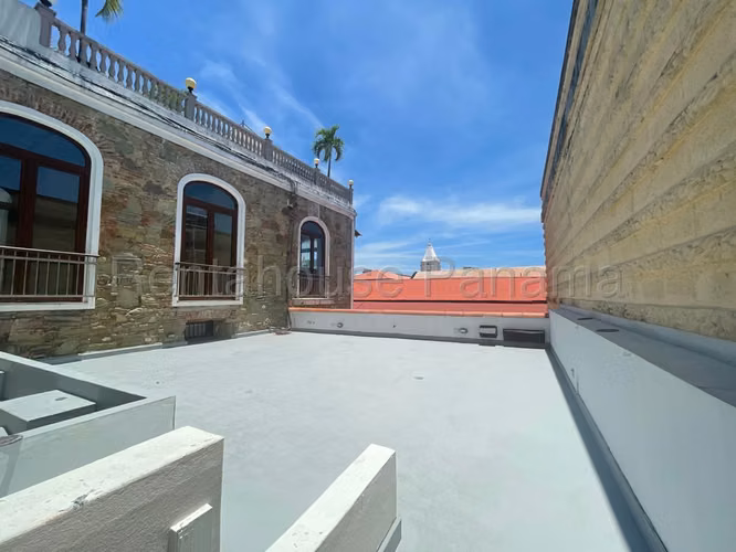 Alquiler de Apartamento en Casco Antiguo Ph Casa Luis JV - Imagen 12