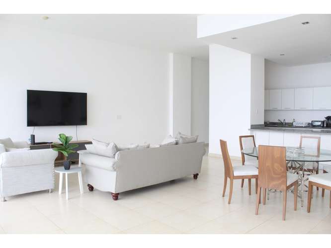 ALQUILER APARTAMENTO WATERS ON THE BAY AVENIDA BALBOA CP