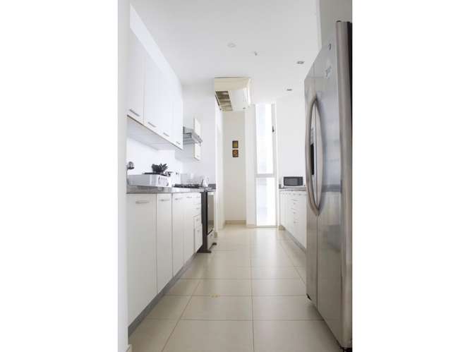 ALQUILER APARTAMENTO WATERS ON THE BAY AVENIDA BALBOA CP
