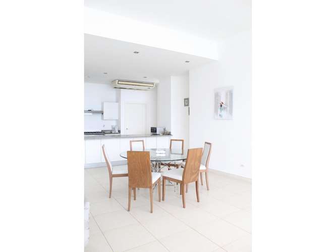 ALQUILER APARTAMENTO AMOBLADO WATERS ON THE BAY AVENIDA BALBOA CP