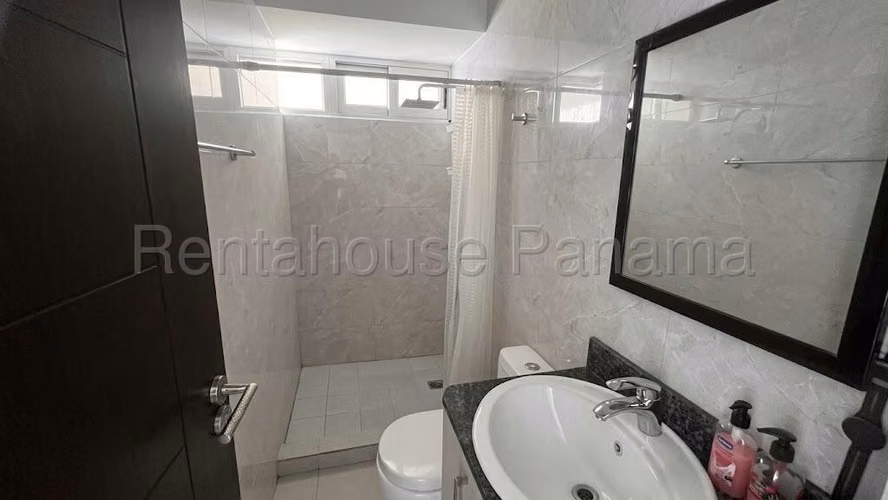 Venta de Apartamento en Carrasquilla Ph Park Point KC