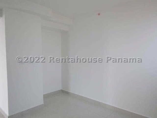 Venta de Apartamento en Ph Carreras El Carmen SN