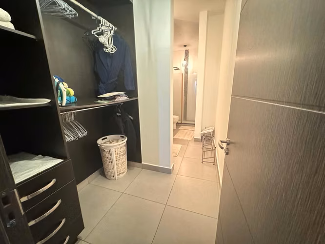 AVENIDA BALBOA 2REC 2 BAÑOS VISTA AL MAR $1650 - Imagen 9