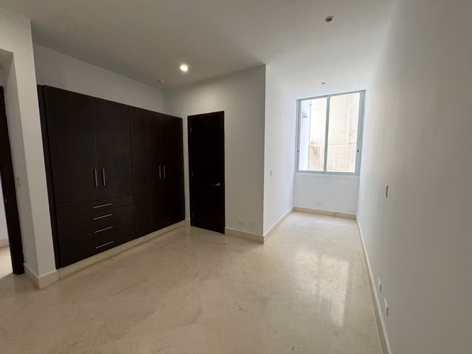 Alquiler de Apartamento, PH The Point