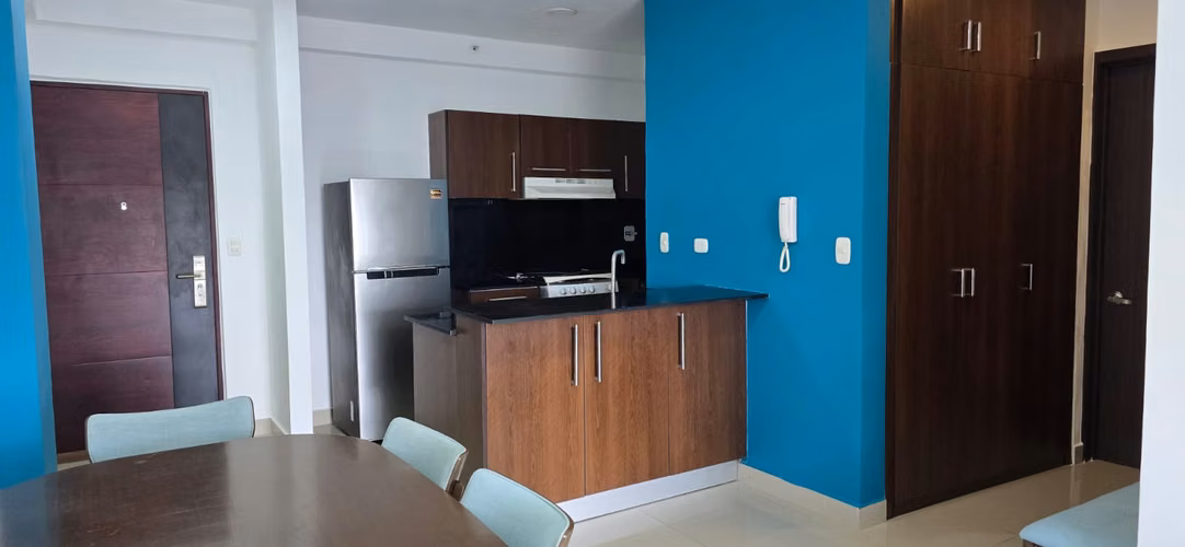 MT ALQUILO LINEA BLANCA 2 REC 2 BAÑOS $780 PH MIDTOWN PTY - Imagen 4