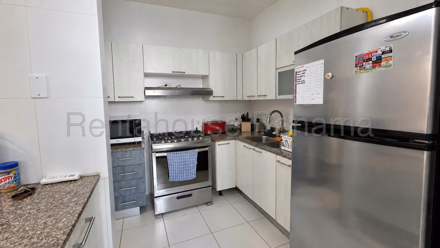Vendo Apartamento en San Francisco OF27-2383