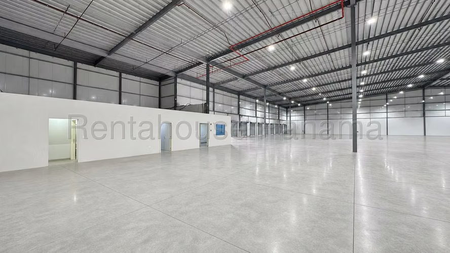 Galera en Alquiler en Cristobal 6532 m² LR - Imagen 8