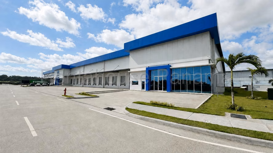 Galera en Alquiler en Cristobal 6532 m² LR - Imagen 18