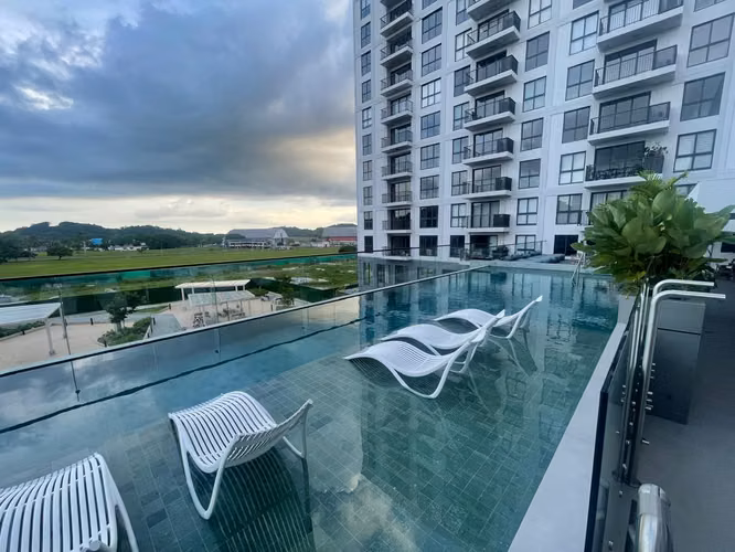 APARTAMENTO CON DOBLE ALTURA Y VISTA VERDE INCREIBLE - Imagen 11